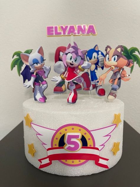 Sonic Girl Birthday Party, Hedgehog Cake Ideas, Sonic Party Decorations, Sonic The Hedgehog Cake Topper, Hedgehog Cake Topper, Super Sonic The Hedgehog, Sonic Birthday Cake, Sonic The Hedgehog Cake, Sonic Cake