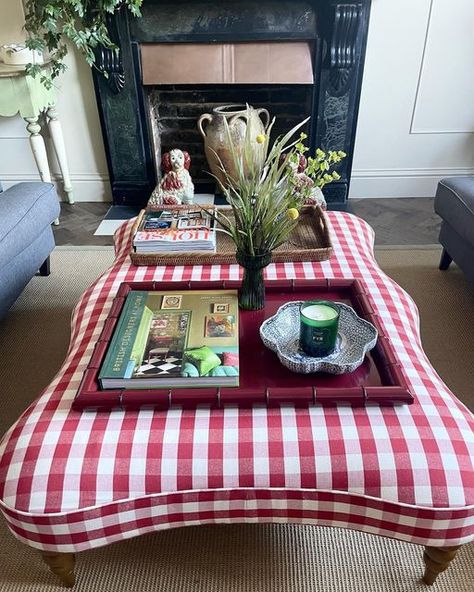 Uns Hobbs Interiors on Instagram: "This wavy footstool brightens my mood ♥️ Thank you to @jhaswellupholstery for the upholstery @ian_mankin fabric #unshobbs #interiordesign #interiordecor #footstool #cosyhome #interiordesigner #houseandgarden" Red Check Sofa, Circular Sofa, Checked Sofa, Ian Mankin, My Mood, British Design, Yellow Blue, Red Yellow, Interior Decorating