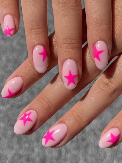 Pink Nails With Pink Stars, Star Nail Inspo Short, Pink Nails With Gold Stars, Simple Nail Designs Stars, Simple Summer Nails Oval, How To Do A Star On Nails, Summer Star Nails, Pink Star Nails Acrylic, Hot Pink Star Nails