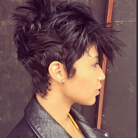 Salon Hairstyles, Short Black Hair, Short Sassy Hair, Sassy Hair, Hair Affair, Dope Hairstyles, Penteado Cabelo Curto, Hair Crush, Relaxed Hair