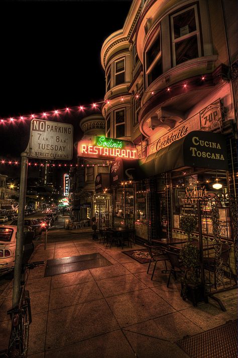 San Francisco North Beach, San Francisco Nightlife, Italy North, North Beach San Francisco, San Francisco Architecture, San Francisco At Night, Beach San Francisco, I'm Jealous, San Francisco City