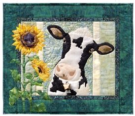 Quilt block of Gladys the Cow Pig Quilt, Cow Applique, Sunflower Quilts, Appliqué Quilts, Farm Quilt, Quilted Wall Hanging, Moo Moo, Applique Quilt Patterns, Quilt Projects