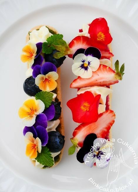 Eatable Flowers, Rose Jam, Flower Recipes, Edible Flowers Recipes, Fairy Food, Afternoon Tea Parties, Flower Food, Pergola Patio, Edible Art