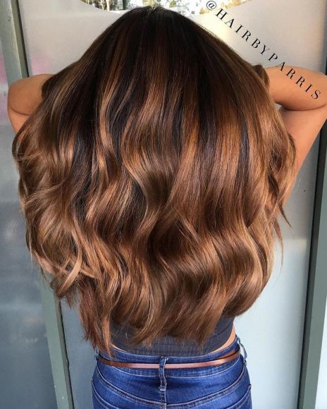 LOVE IT!   Long Caramel Balayage Hair Dark Brown Hair With Highlights, Hair Color Mahogany, Mahogany Hair, Highlights For Dark Brown Hair, 60 Hairstyles, Hair With Highlights, Guy Tang, Caramel Balayage, Brunette Balayage Hair