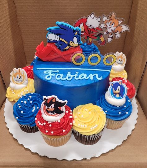 9th Birthday Cakes For Boys, Sonic Birthday Cupcakes, Sonic The Hedgehog Cupcakes, Sonic Cupcakes, Hedgehog Cupcake, Sonic Birthday Cake, Cake Mix Cookie Bars, 9th Birthday Cake, Sonic Cake