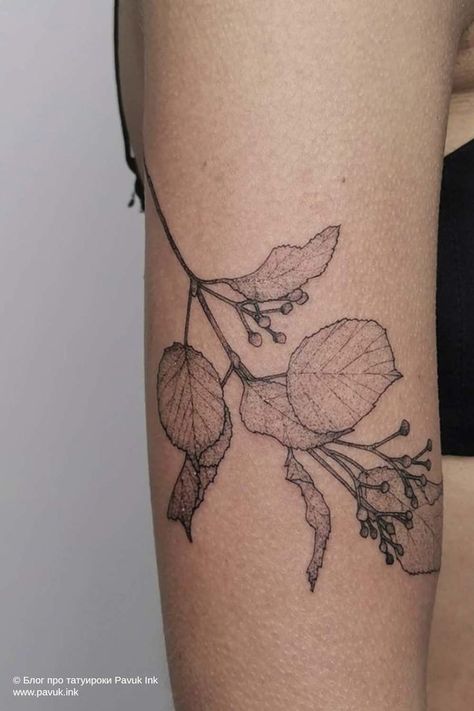 Hand Arm Tattoo, Botanical Wrap Tattoo, Blatt Tattoos, Simple Flower Tattoo, Hippie Tattoo, Wrap Tattoo, Floral Tattoo Design, Botanical Tattoo, Thigh Tattoos Women