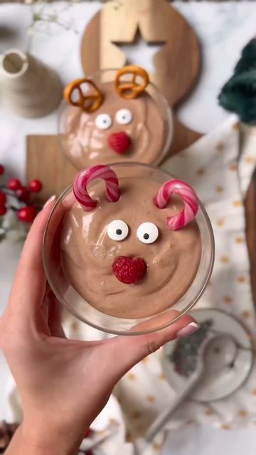 Mini Candy Canes, Double Cream, Candy Canes, Pretzels, Serving Board, The Nose, Christmas Reindeer, 3 Ingredients, Simple Christmas