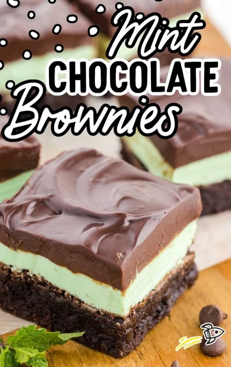 Mint Chocolate Brownies - Spaceships and Laser Beams Mint Chocolate Brownies, Mint Brownies Recipe, Mint Chocolate Desserts, Chocolate Mint Brownies, Mint Frosting, Mint Desserts, Banana Dessert Recipes, Mint Brownies, Spaceships And Laser Beams