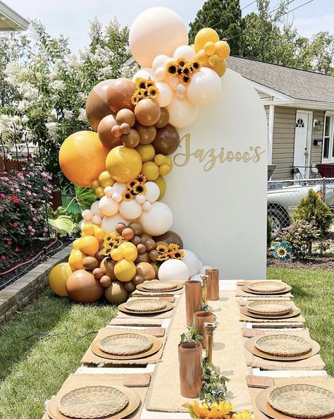 40 Awesome Fall Birthday Party Ideas for Young Kids - Just Simply Mom Lemon Balloons, Brown Balloon Garland, Double Stuffed Balloons, Brown Balloons, Stuffed Balloons, Sunflower Party, Sunflower Baby Showers, Fall Birthday Parties, Party Photo Backdrop