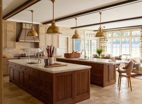 Kitchen Island Decor Ideas, Tudor Kitchen, Double Island Kitchen, Big Room, Kitchen Island Decor, Kitchen Counter Decor, Classic Kitchen, Island Decor, Wood Finishes