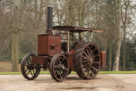 A $500,000 antique tractor? Niche antique markets are thriving, so check the value of old collections | Home/Garden | nola.com Old Farm Equipment, Antique Tractors, Central Illinois, Old Tractors, Vintage Tractors, South Central, Event Company, Antique Market, Old Farm