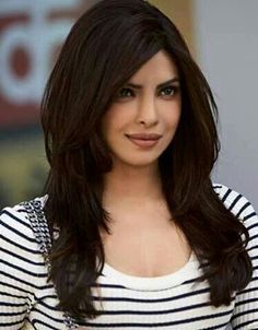 Priyanka Chopra Haircut, Chopped Haircut, Priyanka Chopra Hair, Layered Hair Cuts, Hair Perming, Long Layer, Popular Celebrities, Long Layered Cuts, Latest Hd Wallpapers