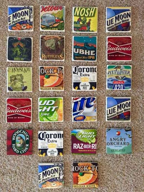 Beer Coasters Diy, Beer Crafts, Homemade Coasters, Coaster Projects, Diy Beer, Coaster Crafts, Bottle Cap Art, Tile Crafts, Bottle Cap Crafts