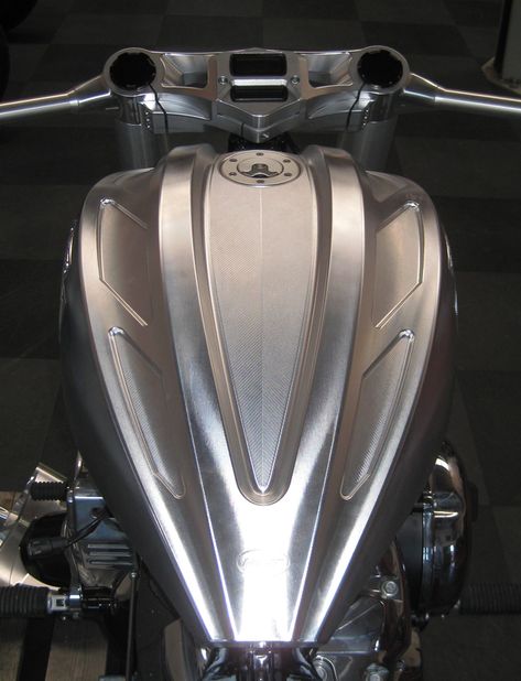 Custom Motorcycle Frame, King Corso, Bobber Parts, Custom Motorcycle Parts, Motorcycle Ideas, Milwaukee Eight, Custom Motorcycles Bobber, Bike Tank, Motorcycle Equipment