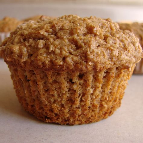 Oat Bran Muffins Oat Bran Muffin Recipe, Oat Bran Muffins, Bran Muffin Recipes, Banana Oat Muffins, Oat Bran, Banana Oat, Oat Muffins, Bran Muffins, Muffin Bread