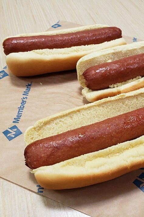 Sam’s Club Is Adding Polish Hot Dogs to All Menus After Costco Removed the Beloved Item #polishhotdogs #costco #samsclub #foodtrends #hotdogs #grocerystore Sam’s Club, Copy Cats, Prep Meals, Random Aesthetics, Hot Dog Recipes, Bacon Cheeseburger, Bulk Food, Wedding Illustration, Dinner Meals