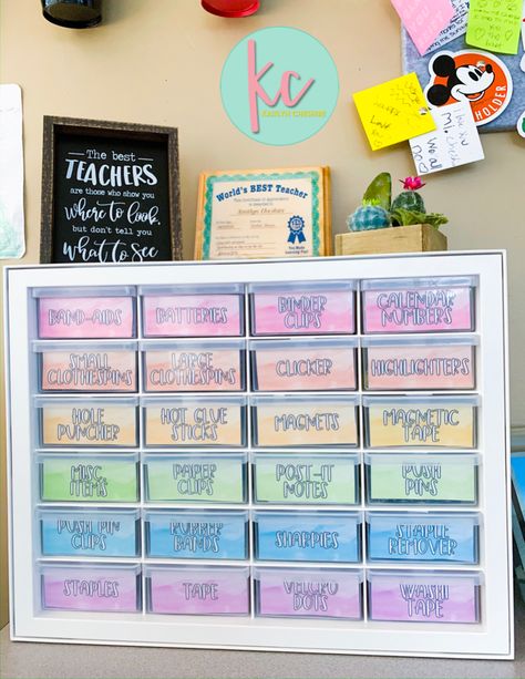 Teacher Toolbox Organizer, Toolbox Organization, Teacher Storage, Classroom Organization Elementary, Teachers Toolbox, Class Decor, Teacher Toolbox, Teacher Things, Class Room