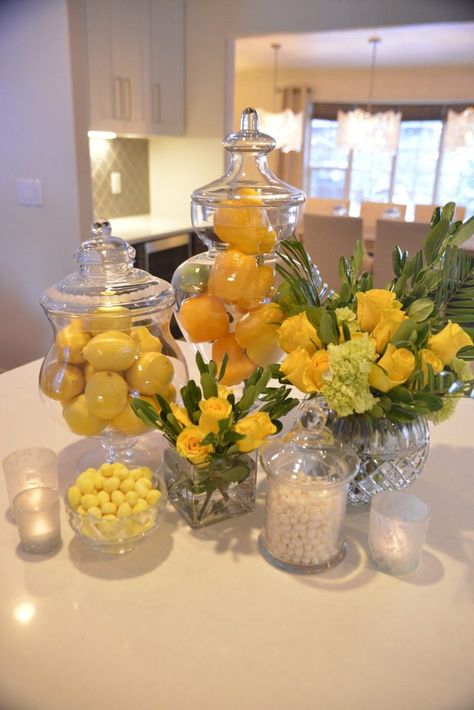 When life gives you lemons... - Home with Holliday Apothecary Jars Decor, Lemon Kitchen Decor, Lemon Kitchen, Kitchen Island Decor, Lemon Decor, Island Decor, Decorated Jars, Halloween Decorations Indoor, Summer Home Decor