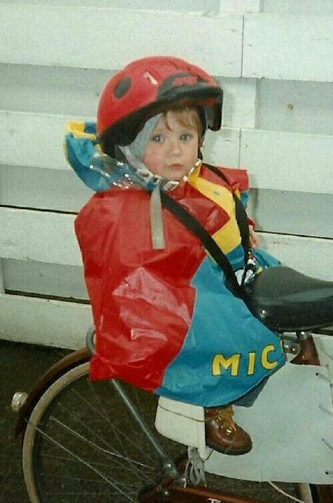 CAN I DIE?! AWWW NIALLS SO CUUUTE!!!! I would like to thank his parents for such a cute human being!!❤❤❤❤❤❤❤❤❤❤❤❤❤❤❤❤❤❤❤❤❤❤❤❤❤❤❤❤❤❤❤❤❤❤❤❤👑👑👑👑👑👑👑👑👑👑👑👑👑👑👑👑👑👑👑👑👑👑👑��👑👑👑👑👑👑👑👑👑👑👑👑👑 Four One Direction, Niall Horan Baby, Gambar One Direction, One Direction Photos, Irish Princess, Irish Boys, One Direction Humor, One Direction Memes, One Direction Pictures