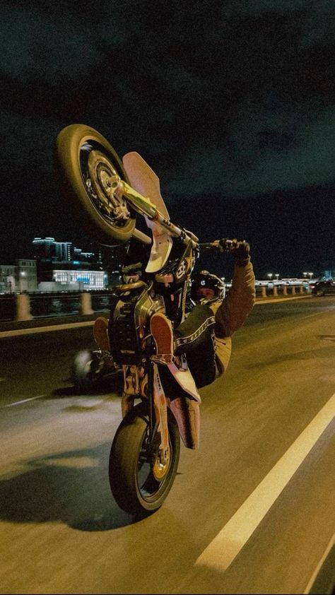 Supermoto Wallpaper, Motorcycle Stunts, Supermoto Bikes, Bike Stunt, Race Night, Bike Gang, Dirt Biking, Motocross Love, Cool Dirt Bikes