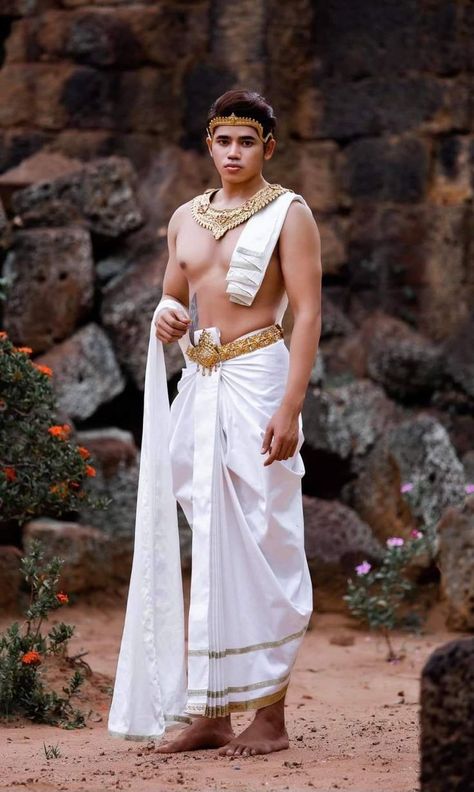 Greek Traditional Dress Men, Greek God Outfit Ideas Men, Greek Inspired Outfits Men, Greek Outfit Ideas Men, Egyptian Fashion Men, Greek Outfit Men, Greek Clothing Men, Greek God Outfits Men, Egyptian Clothing Male