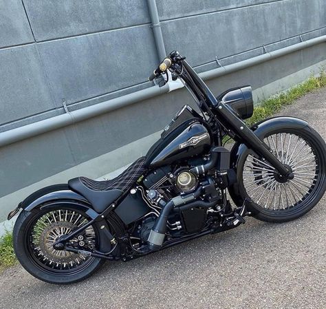 Soft Tail Harley, Soft Tail Slim, Softail Slim Custom, Moter Cycles, Harley Softail Custom, Harley Davidson Motorcycles Sportster, Harley Softail Slim, Honda Shadow Bobber, Female Motorcycle Riders