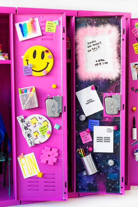 Pinterest L a u r e n H o s i e r Girls Locker Ideas, Diy Locker Decor, Cute Locker Ideas, Locker Decorations Diy, School Locker Organization, School Locker Decorations, Middle School Lockers, Organization College, Escuela Diy