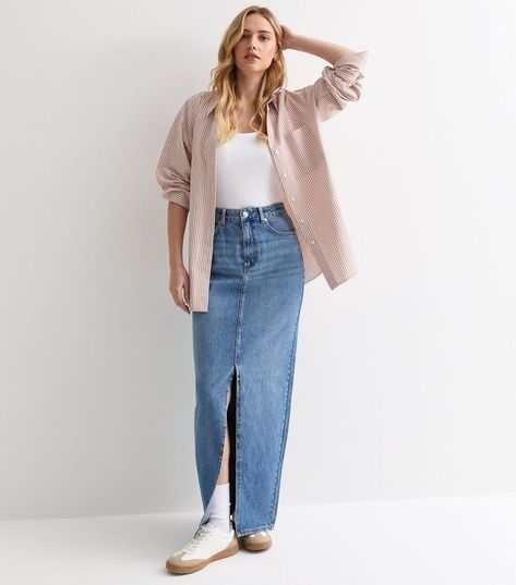 Long Denim Skirt Outfits, Denim Maxi Skirt Outfit, Denim Midi Skirt Outfit, Maxi Jean Skirt, Spring Denim, Midi Skirt Outfit, Denim Skirt Outfits, Long Denim Skirt, Maxi Skirt Outfits