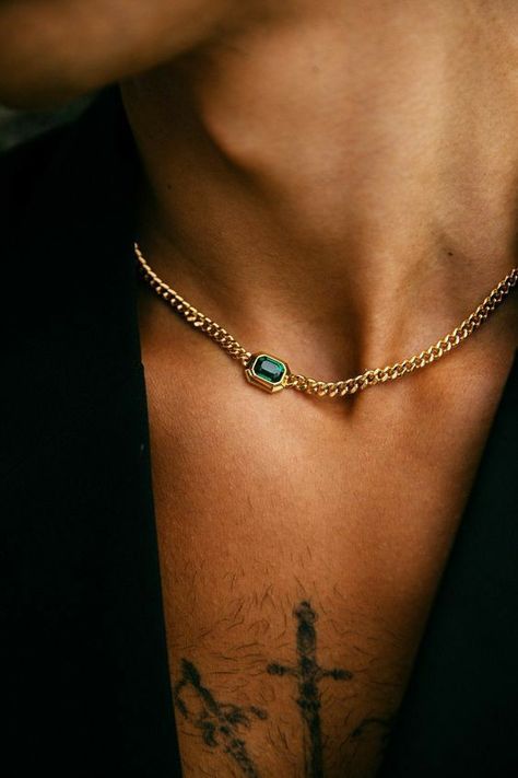 Mens Emerald Necklace, Gold Men’s Jewellery, Necklace Designs Men, Men Jwelery, Jaden And Alexis, Hands Of Stone, Man Jewelry, Made For Each Other, Gold Chain Design