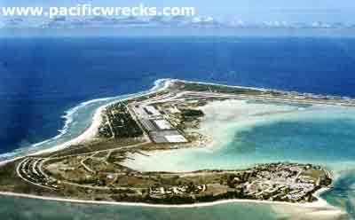 Wake Island, South Pacific, USA Kwajalein Atoll, Campaign Pictures, Wake Island, Sea Of Azov, Earth From Above, Island Homes, The Marshall, American Military, Marshall Islands