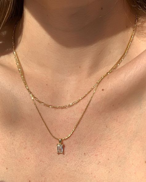 Guess Necklace, Guess Who, A A, No Way, The Way, Chain Necklace, Gold Necklace, Log In, Log