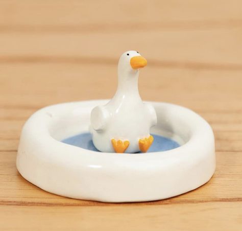 Cute Duck Clay, Duck Clay Art, Air Dry Clay Duck, Clay Goose, Polymer Clay Duck, Duck Pottery, Clay Duck, Clay Jewellery Holder, Easy Clay Sculptures