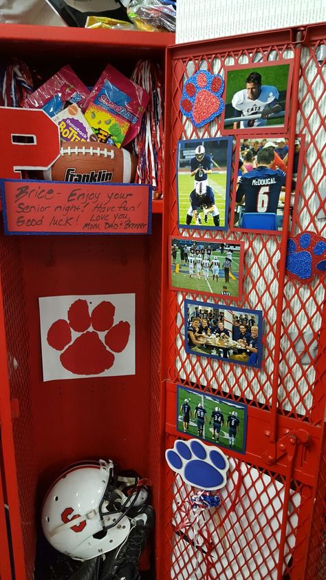 Football senior night Senior Night Locker Decorations Football, Senior Locker Decorations Ideas Football Players, Locker Decorations For Sports Football, Senior Night Locker Decorations, Locker Decorating Ideas, Senior Boards, Volleyball Locker Decorations, Locker Room Decorations, Football Locker Decorations