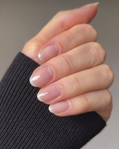 Short Bare Natural Nails, Subtle French Tip Nails, Soft French Nails, Natural Nails French Tip, Natural French Manicure, Cleaning Nails, Nails Healthy, Nail Time, Subtle Nails