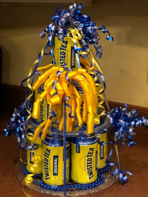 Twisted Tea Birthday Gift, Twisted Tea Cake Tower, Mans 21st Birthday Ideas, Twisted Tea Party Ideas, Twisted Tea Cake, Tea Cake Ideas, Twisted Tea Party, Diy Beer Cake, Beer Cake Tower