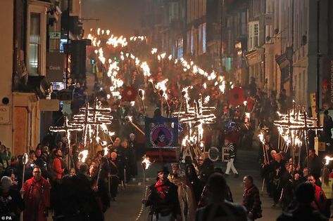 Bonfires are lit across the country as Britain marks Guy Fawkes' gunpowder plot | Daily Mail Online Lewes Bonfire Night, Bonfire Lit, Guy Fawkes Night, Gunpowder Plot, King James I, Guy Fawkes, Weather Seasons, Bonfire Night, Houses Of Parliament