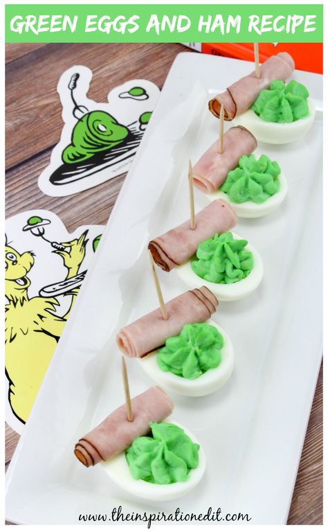 Green Eggs And Ham Recipe, Dr Seuss Snacks, Dr Seuss Party Ideas, How To Make Green, Ham Breakfast, Dr Seuss Crafts, Dr Seuss Birthday Party, Seuss Crafts, Dr. Seuss