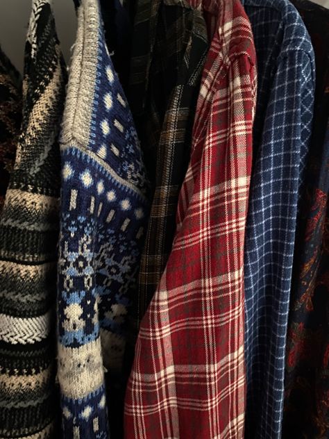 flannel shirt and granpa sweaters Granpa Sweaters, Gloom Aesthetic, Aesthetic Flannel, Flannel Aesthetic, Flannel Sweater, Heartbreak High, June Gloom, Western Grunge, 90s Western