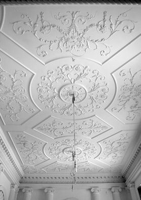 New decorative plaster ceiling. www.stella-stroy- Plaster Ceiling Design, Architecture Baroque, Ceiling Art, Ceiling Design Living Room, Plaster Ceiling, Ceiling Design Modern, Ceiling Detail, Decorative Plaster, Ceiling Design Bedroom