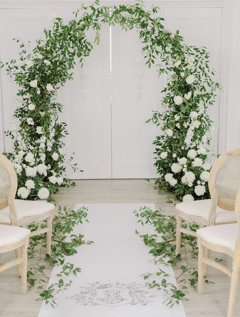 English Garden Wedding Flowers, Wedding Ceremony Floral Arch, Ceremony Space Decor, Wedding Mantle, Simple Wedding Arch, Greenery Arch, White Wedding Arch, Floral Arch Wedding, English Garden Wedding