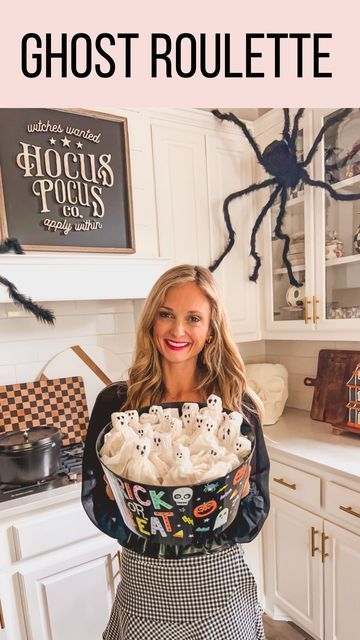 Leanna Laming on Instagram: "Ghost Roulette Anyone?? 👻🤪 Such a fun game to play at a Halloween Party this year!! Buy an assortment of mini alcohol bottles and cover them up with napkins. Draw eyes for a ghost and put in a basket. Whatever you draw you have to drink! Cheers! 🎃👻 #cookingvideo #quickrecipes #recipeideas #easymeals #recipevideo #goodmoodfood #easyrecipes #foodie #foodblogger #foodphotography #foodreels #instafood #ltkholiday #ltkseasonal #ltkhome #ltkparties #imsomartha #hallowe Ghost Alcohol Drink, Ghost Roulette, Halloween Drinking Games, Halloween Alcohol, Bottles Of Alcohol, Mini Alcohol Bottles, Halloween Food Crafts, Mini Liquor Bottles, Ghost Diy