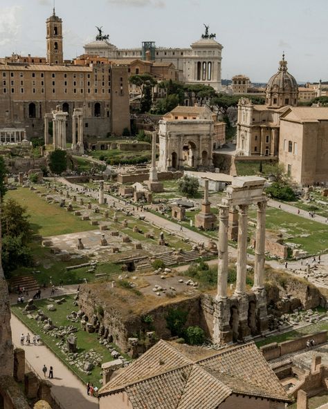 8 postcards from Rome 🇮🇹 which one is your favourite? 1. Views over the Roman Forum from within the archeological complex 2. Inside the magical Palazzo Colonna, a privately owned residence only open to the public on Saturday mornings 3. A bridge just outside Palazzo Colonna overlooking the nearby streets 4. I was sat on a sidecar of a Vespa touring around Rome while I took this photo, so much fun! 5. A beautiful light inside one of the many beautiful churches of Rome (I believe Chie... Rome View, Mediterranean Architecture, Beautiful Churches, Roman Forum, A Bridge, Sidecar, Which One Are You, Greece Travel, Rome Italy