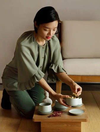 Amanyangyun - Luxury Resort & Hotel in Shanghai, China - Aman Tea Mixology, Spa Photography, Spa Lifestyle, Spa Aesthetic, Japanese Spa, Luxury Resort Hotels, Spa Lounge, Spa Marketing, Tea Lounge