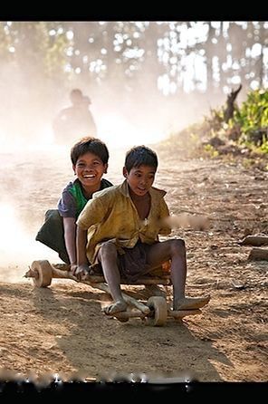 Shan State Myanmar, Agriculture Pictures, 2pac Poster, Shan State, Rural Photography, Childhood Photography, Childhood Memories Art, Friendship Quotes Images, Childhood Memories 90s