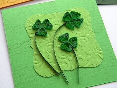 Quilling by Anca Milchis: Every spring with it`s clovers Paper Quilling Shamrock, Floral Quilling, Quilling Leaves, Diy Quilling Crafts, Quilling Flower Designs, St Patricks Day Cards, Paint Crafts, Paper Quilling Flowers, Irish Crafts