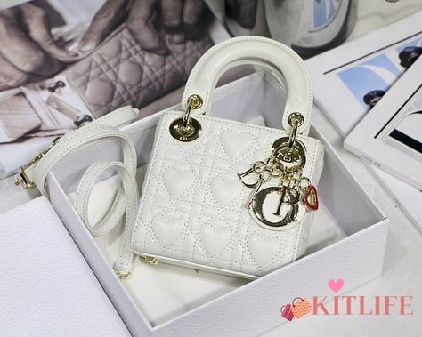 Kitlife Dior Lady Micro Amour Cannage Lambskin White - 12x10x5cm - kitlife.ru Micro Lady Dior, Dior 2021, Ysl Wallet, Chanel Woc, Bottega Veneta Clutch, Lv Pochette, Chanel Tote, Heart Motif, Dior Book Tote