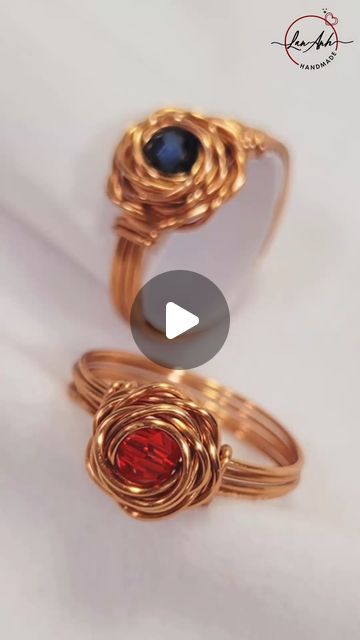 Lan Anh Handmade on Instagram: "Jewelry making for beginners | Rose ring with beads | easy DIY jewelry with wire #handmade #wirejewelry #shortsvideo #lananhhandmade #diy" Homemade Shampoo, Friendship Bracelets With Beads, Easy Diy Jewelry, Rose Ring, Diy Wire Jewelry, Selling Jewelry, Jewelry Tutorials, Wire Jewelry, Design Crafts