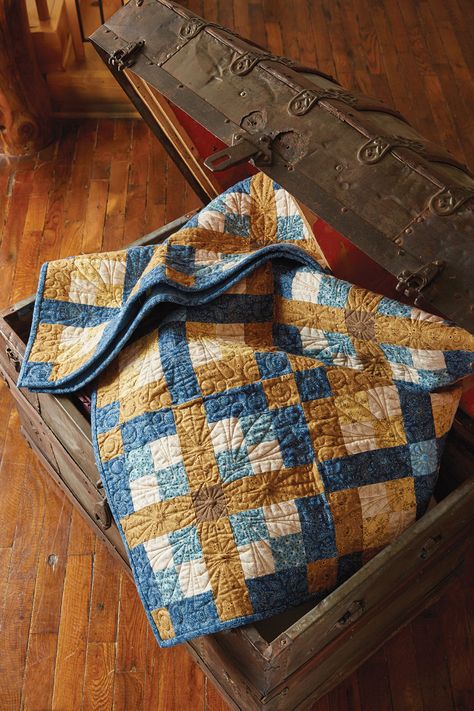 There's nothing like a warm flannel throw quilt for relaxing after a long winter day. Brown and blue flannel prints make this a great masculine quilt! Flannel Fabric Crafts, Flannel Quilt Patterns, Quilt Pattern Download, Flannel Quilts, Quilting Notions, Cozy Quilts, Boy Quilts, Cozy Flannel, Blue Quilts