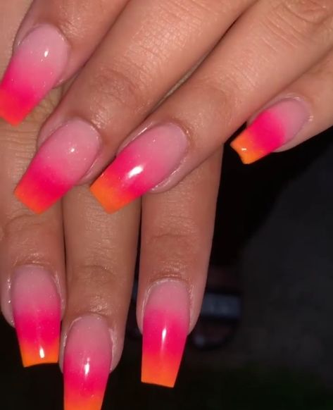 Orange And Red Ombre Nails, Red Ombre Nails, Sunset Nails, Orange Nail Designs, Peach Nails, Nail Art Designs Videos, Rose Orange, Red Nail Designs, Orange Nails