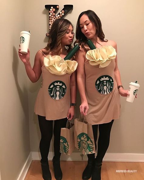 12 Halloween costumes for best friends 2019 - Inspired Beauty 2 Person Halloween Costumes, Friend Halloween Costumes, Friend Duo, Best Friend Halloween, Best Friend Costumes, Best Diy Halloween Costumes, Friend Costumes, Cute Group Halloween Costumes, Clever Halloween